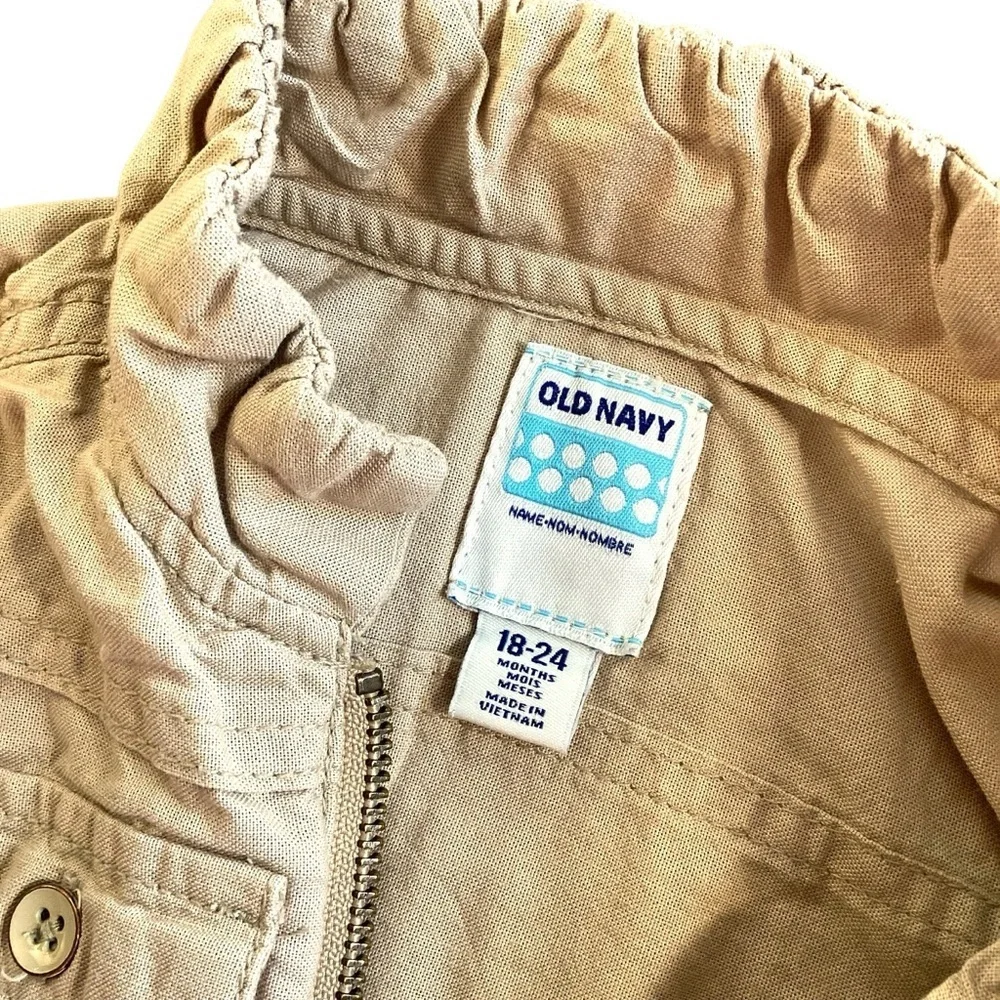Old Navy Safari Cargo Vest Rolled Oats Color‎ Size 18-24 Months Style 967628